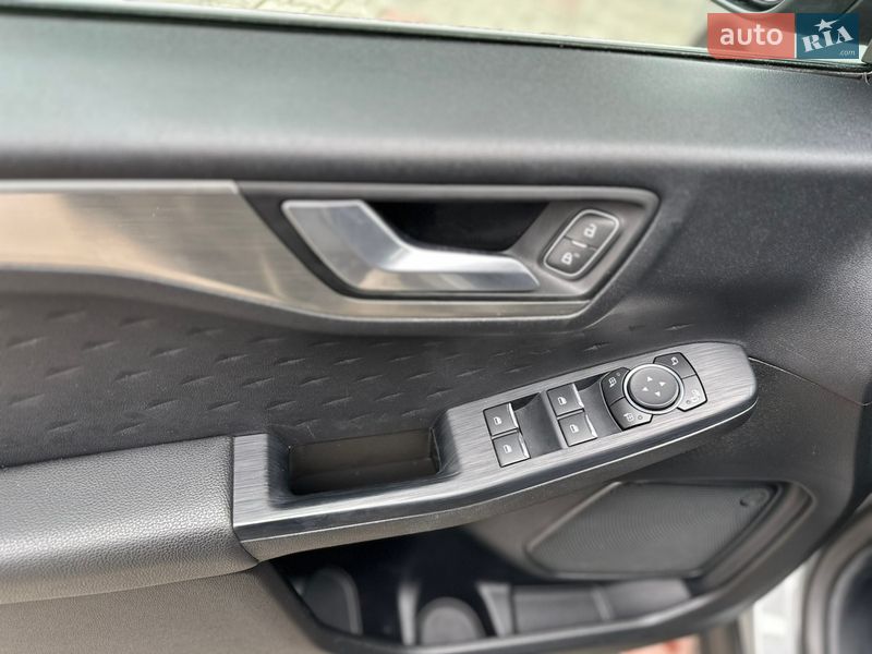 Внедорожник / Кроссовер Ford Kuga 2020 в Тернополе фото 41 Внедорожник / Кроссовер Ford Kuga 2020 в Тернополе