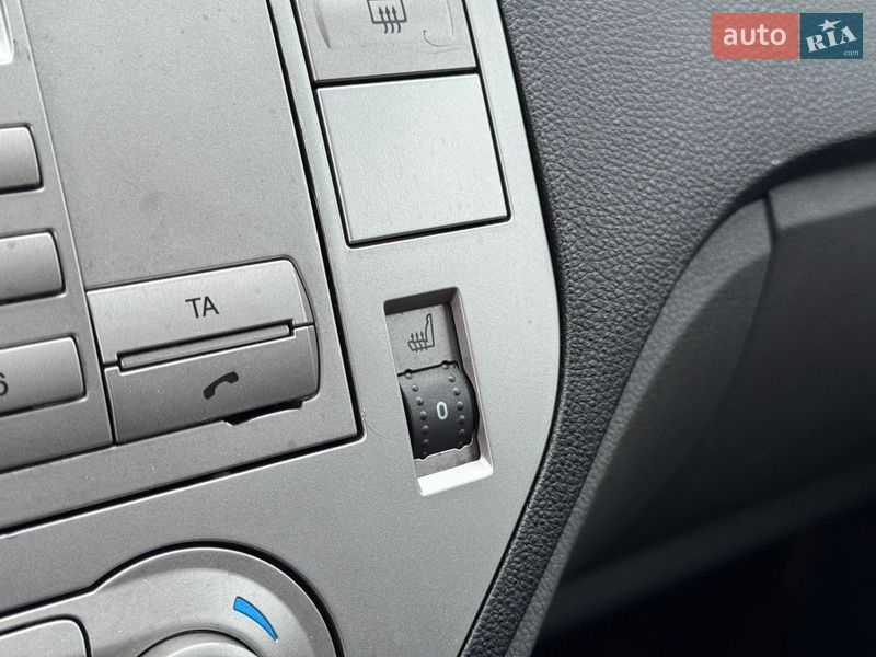 Позашляховик / Кросовер Ford Kuga 2010 в Сарнах