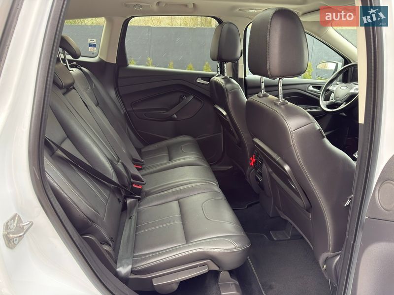 Позашляховик / Кросовер Ford Kuga 2014 в Дубні