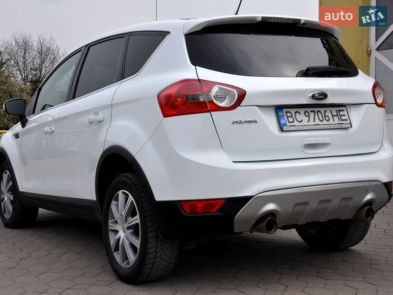 Позашляховик / Кросовер Ford Kuga 2011 в Львові