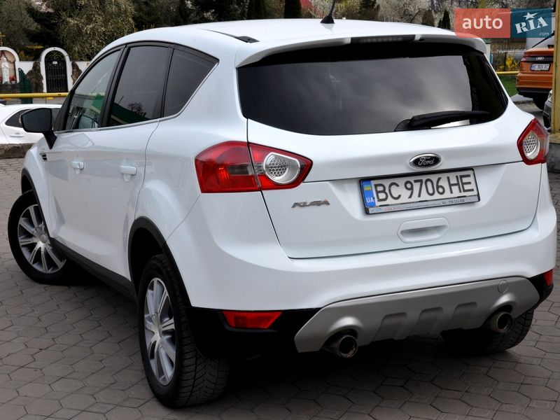 Позашляховик / Кросовер Ford Kuga 2011 в Львові