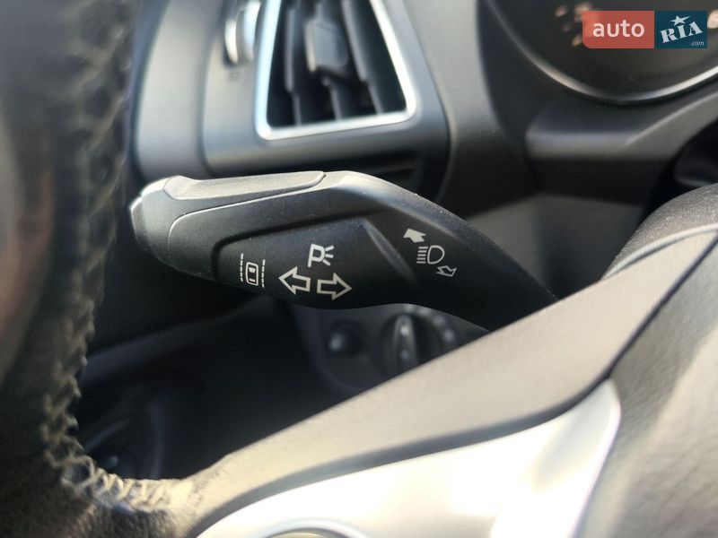 Позашляховик / Кросовер Ford Kuga 2016 в Ковелі