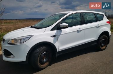 Внедорожник / Кроссовер Ford Kuga 2014 в Ивано-Франковске