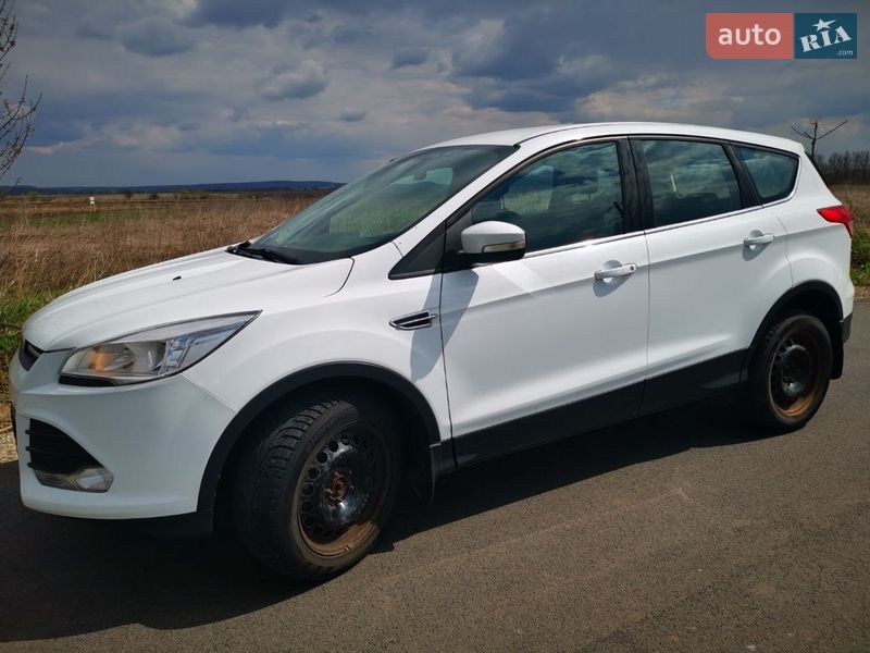 Внедорожник / Кроссовер Ford Kuga 2014 в Ивано-Франковске фото 2 Внедорожник / Кроссовер Ford Kuga 2014 в Ивано-Франковске