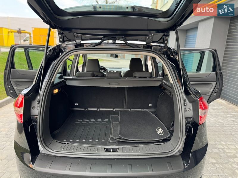 Внедорожник / Кроссовер Ford Kuga 2012 в Виннице