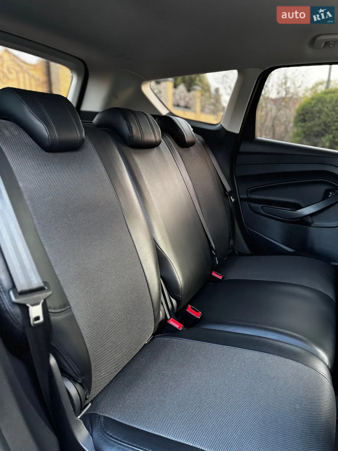 2019 Ford Kuga - мініатюра 16