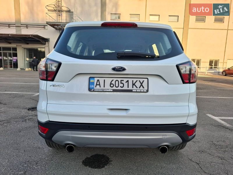 Позашляховик / Кросовер Ford Kuga 2019 в Києві
