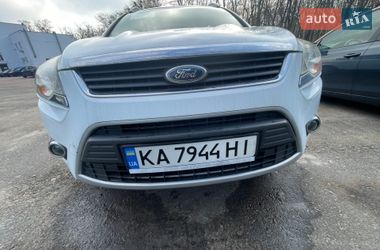 Внедорожник / Кроссовер Ford Kuga 2012 в Киеве