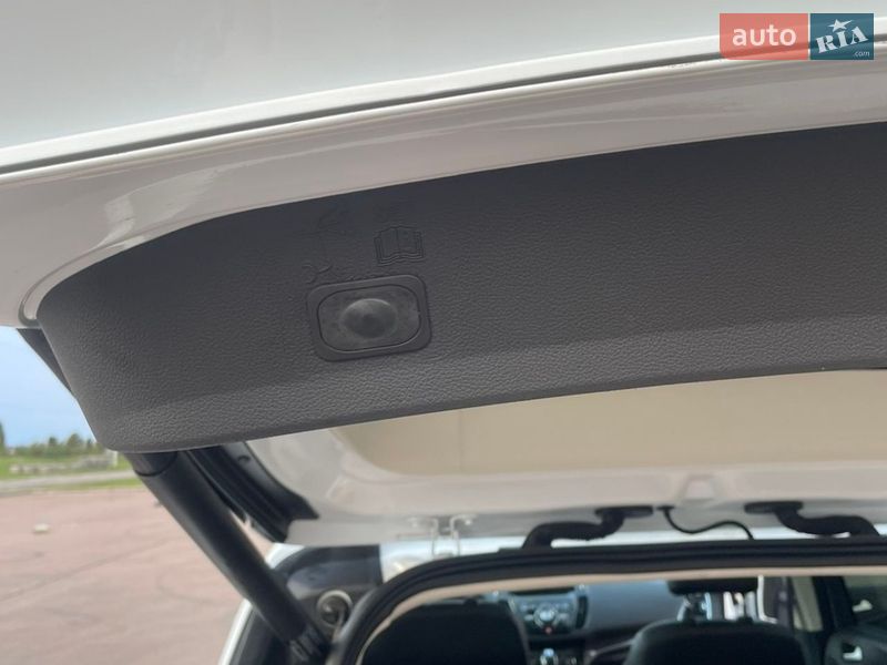 Позашляховик / Кросовер Ford Kuga 2015 в Житомирі