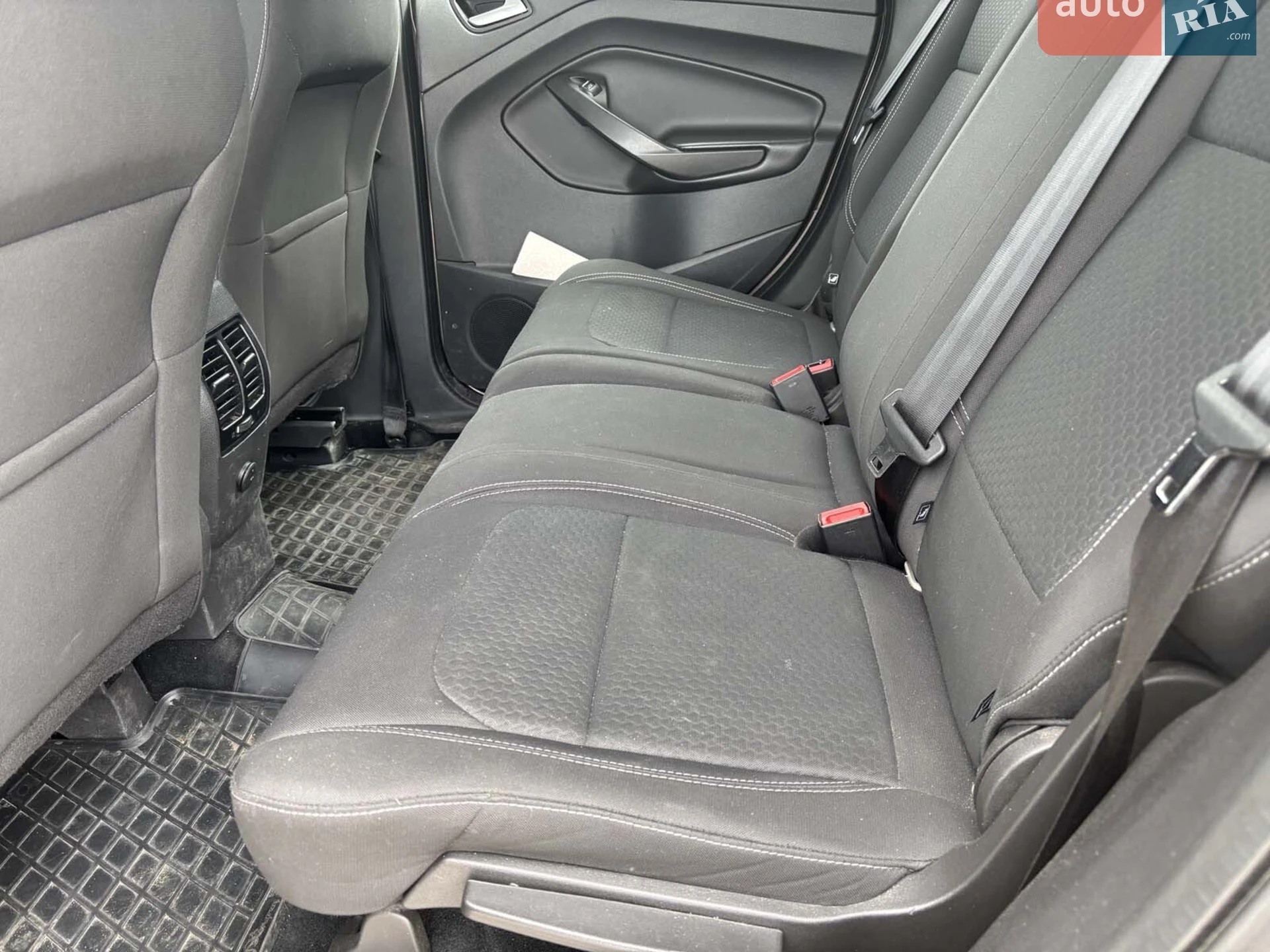 2019 Ford Kuga - мініатюра 37