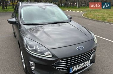 Внедорожник / Кроссовер Ford Kuga 2023 в Николаеве