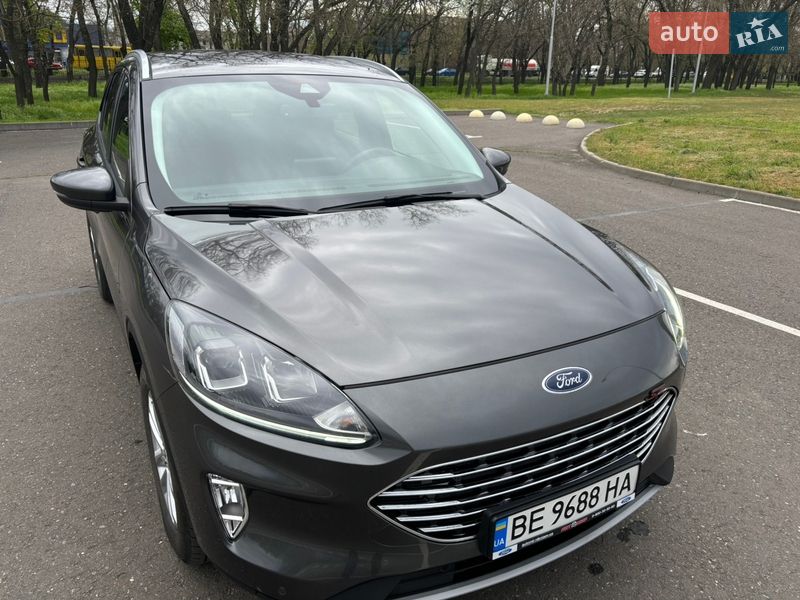 Внедорожник / Кроссовер Ford Kuga 2023 в Николаеве
