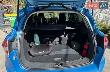 Внедорожник / Кроссовер Ford Kuga 2010 в Киеве