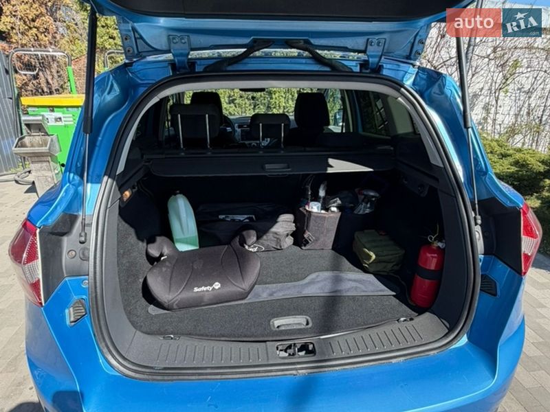 Внедорожник / Кроссовер Ford Kuga 2010 в Киеве