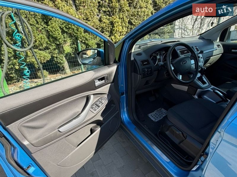 Внедорожник / Кроссовер Ford Kuga 2010 в Киеве