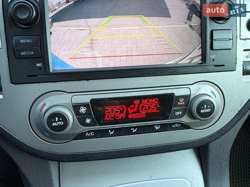 Внедорожник / Кроссовер Ford Kuga 2010 в Киеве