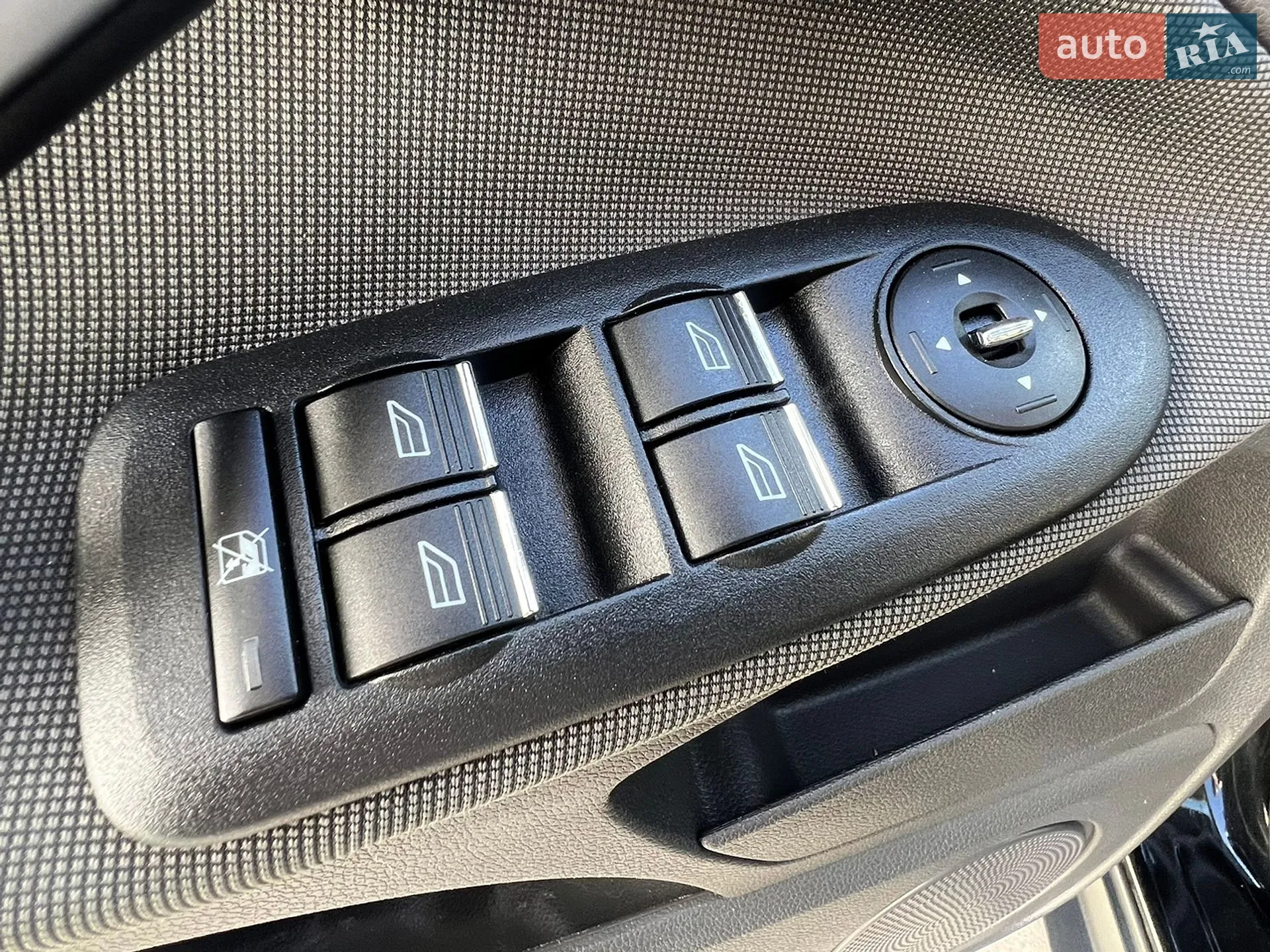 2013 Ford Kuga - мініатюра 13