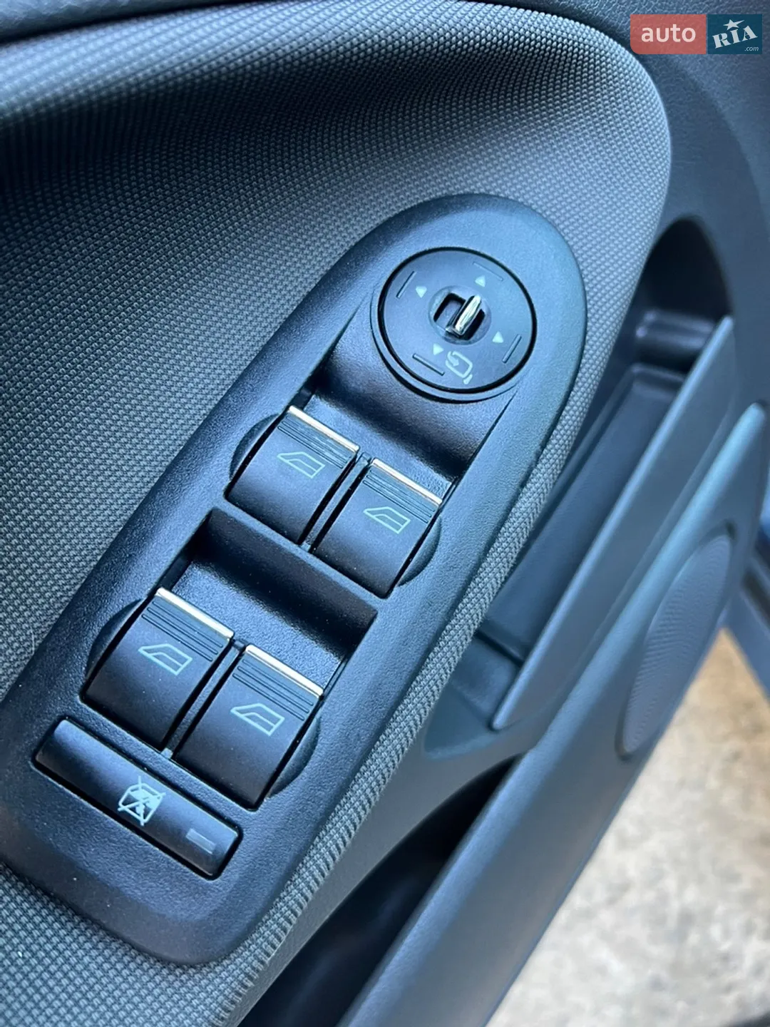 2012 Ford Kuga - мініатюра 37