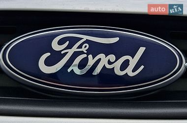 Внедорожник / Кроссовер Ford Kuga 2013 в Киеве фото 36 Внедорожник / Кроссовер Ford Kuga 2013 в Киеве