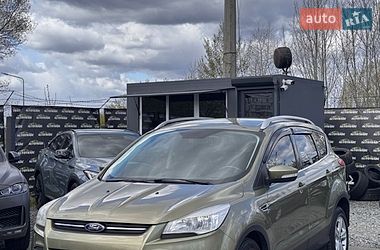 Внедорожник / Кроссовер Ford Kuga 2013 в Киеве