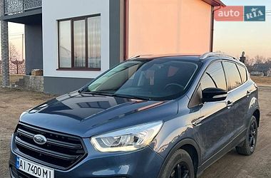 Внедорожник / Кроссовер Ford Kuga 2019 в Киеве