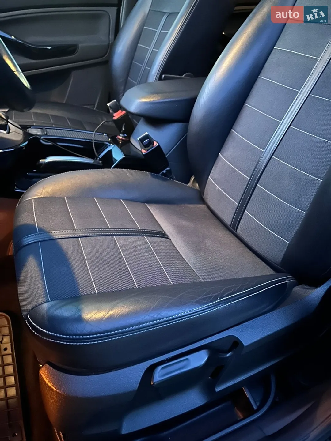 2011 Ford Kuga - мініатюра 21