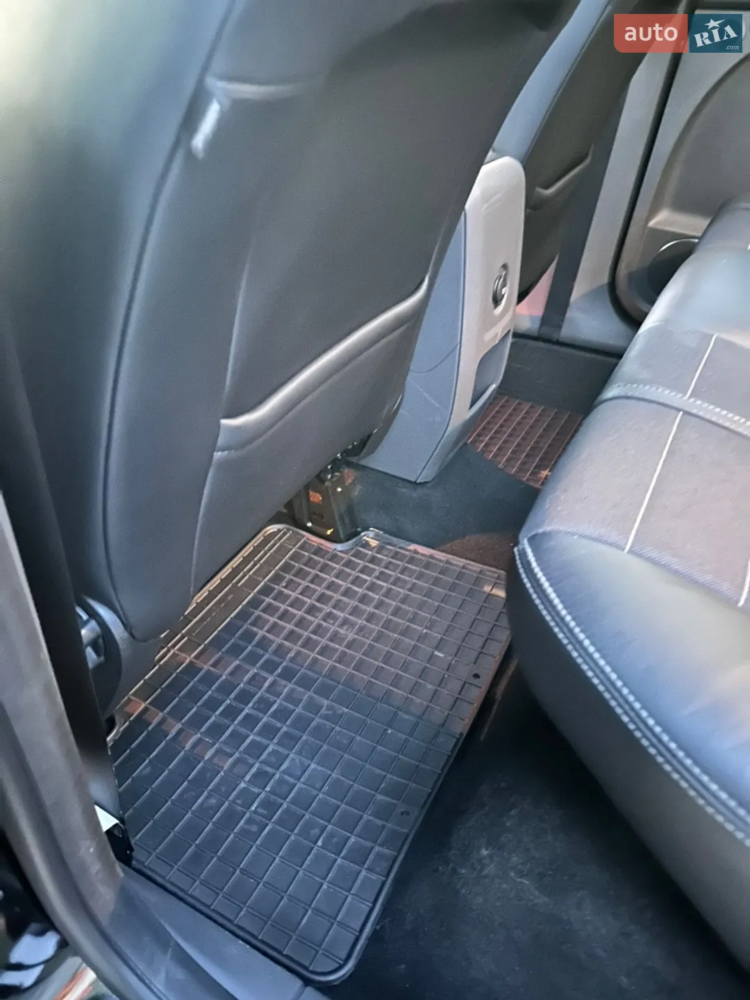 2011 Ford Kuga - мініатюра 23
