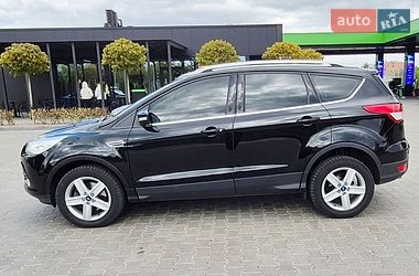 Позашляховик / Кросовер Ford Kuga 2016 в Стрию