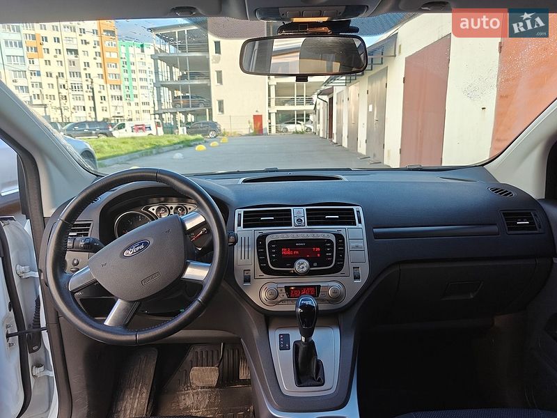 Позашляховик / Кросовер Ford Kuga 2012 в Харкові
