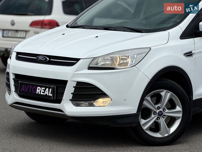 Внедорожник / Кроссовер Ford Kuga 2013 в Кривом Роге