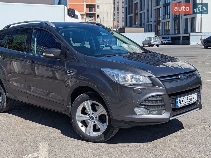 Позашляховик / Кросовер Ford Kuga 2016 в Турці
