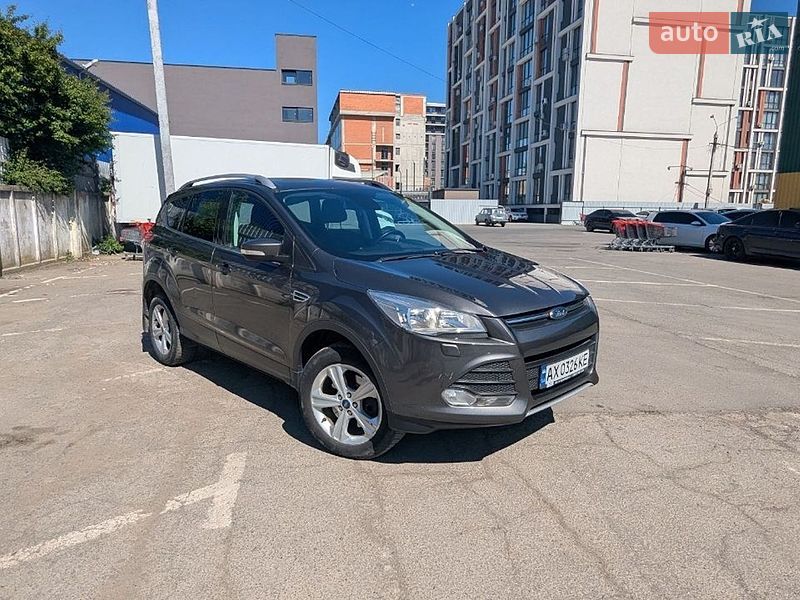 Позашляховик / Кросовер Ford Kuga 2016 в Турці