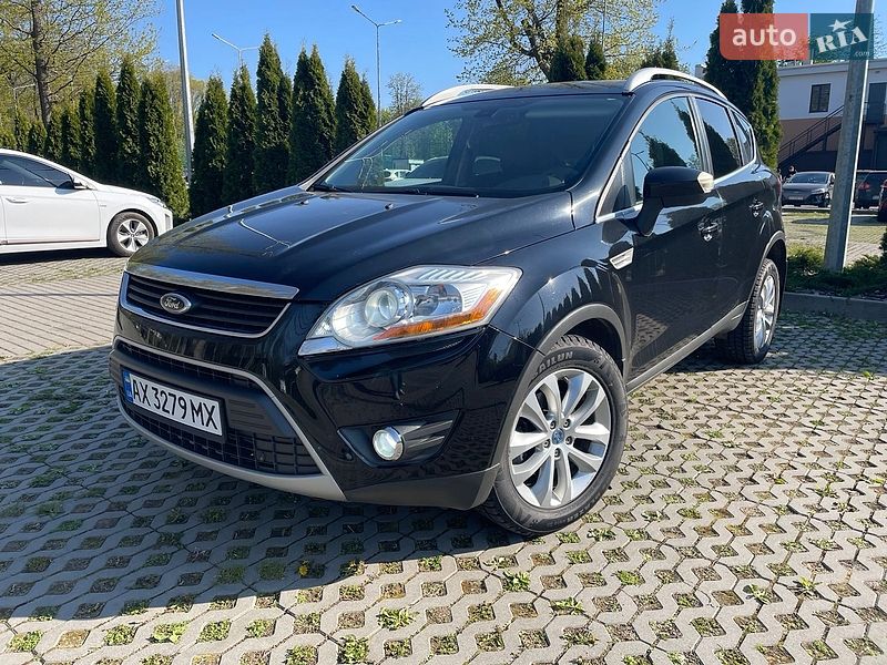 Внедорожник / Кроссовер Ford Kuga 2012 в Харькове