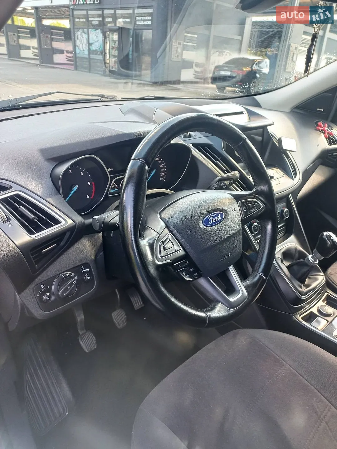 2017 Ford Kuga - мініатюра 12