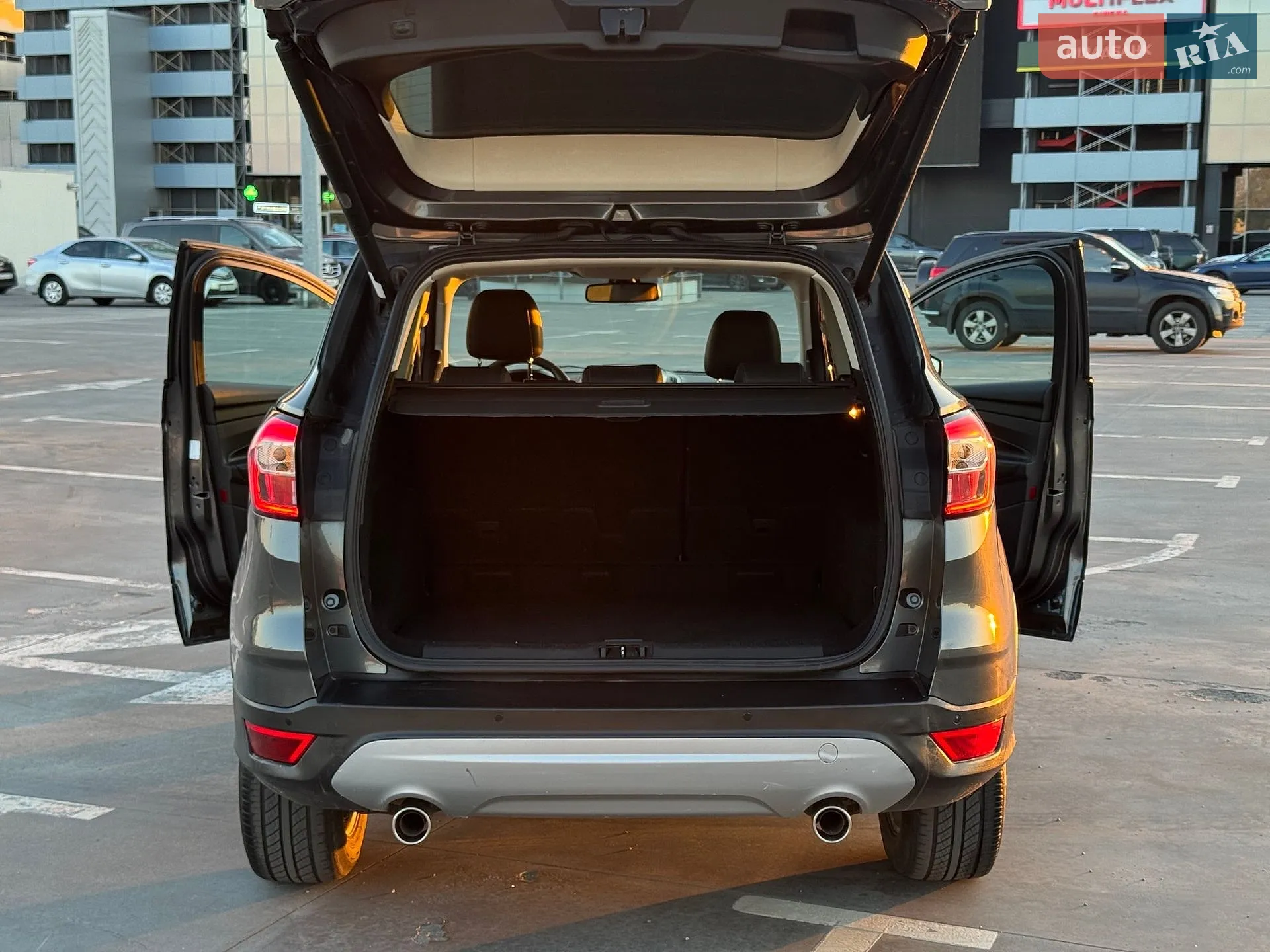 2016 Ford Kuga - мініатюра 19