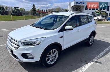 Внедорожник / Кроссовер Ford Kuga 2019 в Киеве