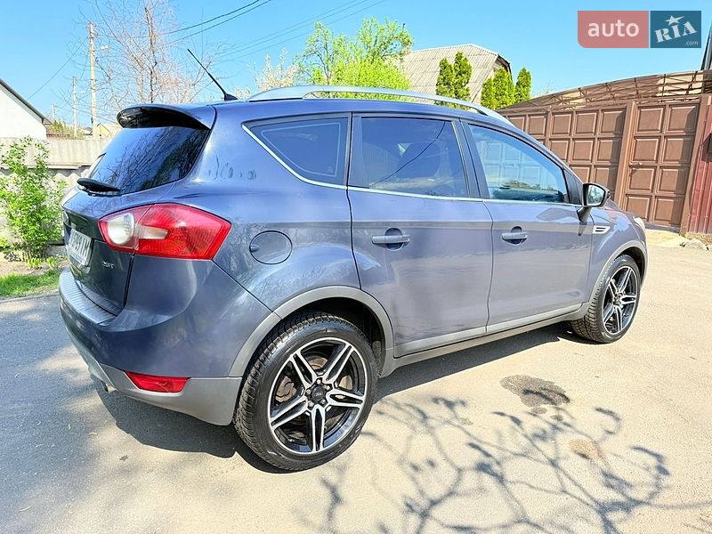 Внедорожник / Кроссовер Ford Kuga 2011 в Харькове