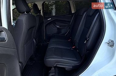 Позашляховик / Кросовер Ford Kuga 2017 в Дніпрі