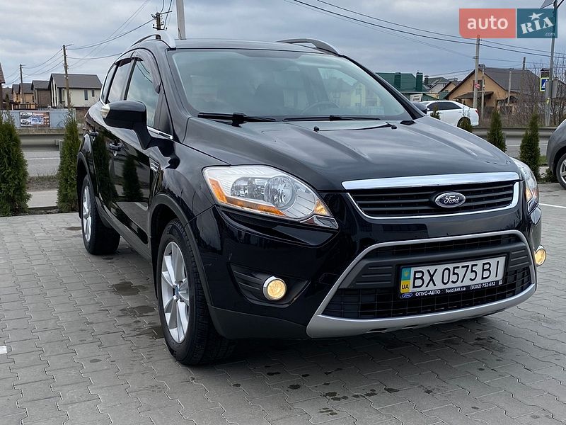 Внедорожник / Кроссовер Ford Kuga 2012 в Виннице