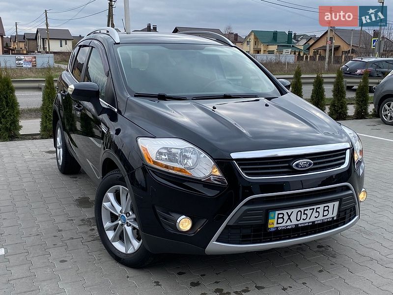 Внедорожник / Кроссовер Ford Kuga 2012 в Виннице