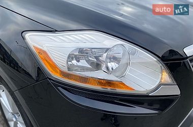 Внедорожник / Кроссовер Ford Kuga 2012 в Виннице