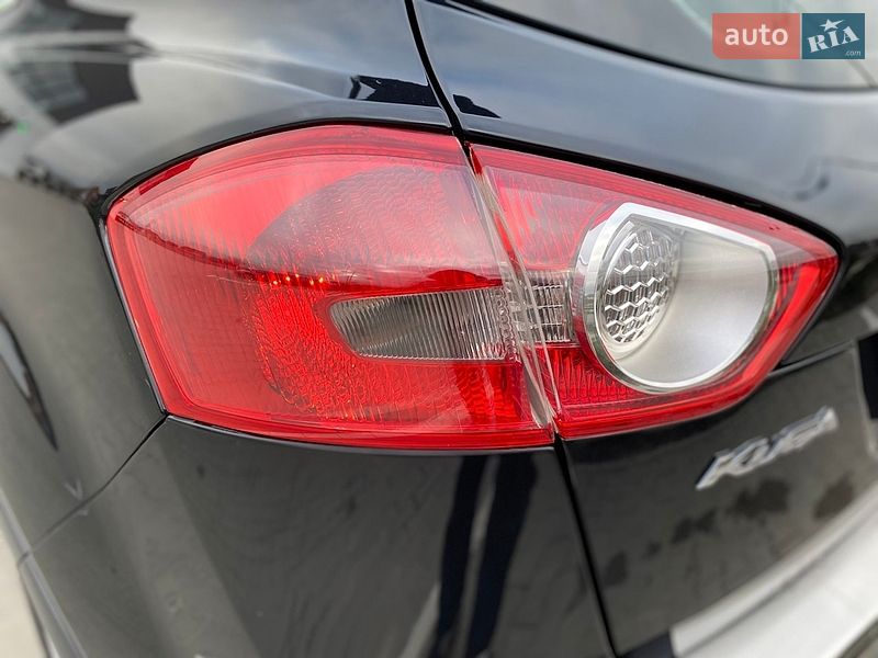 Внедорожник / Кроссовер Ford Kuga 2012 в Виннице