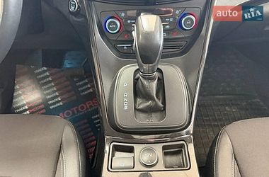 Внедорожник / Кроссовер Ford Kuga 2019 в Киеве