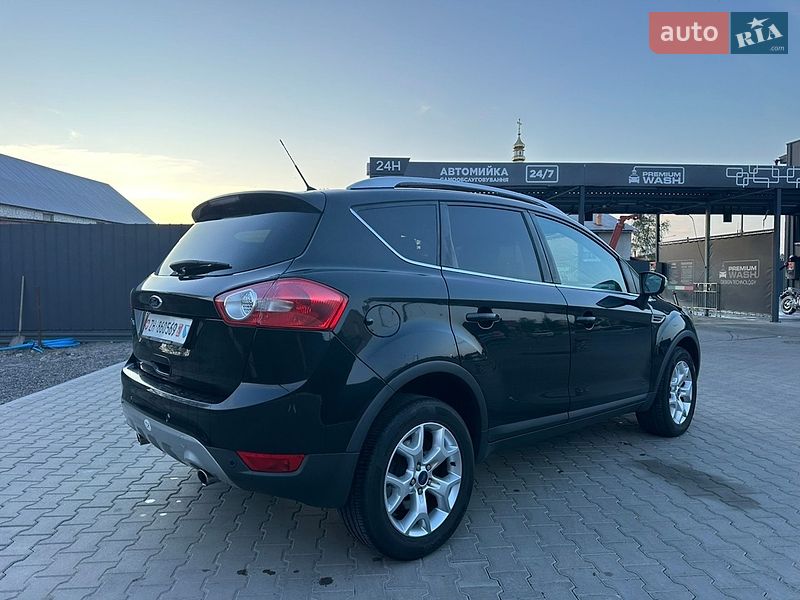 Внедорожник / Кроссовер Ford Kuga 2012 в Луцке