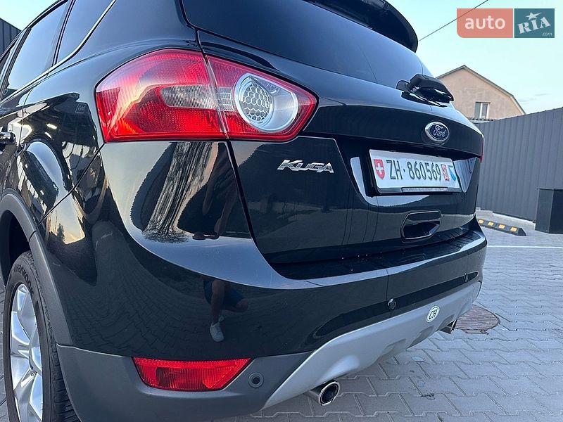 Внедорожник / Кроссовер Ford Kuga 2012 в Луцке