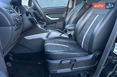 Внедорожник / Кроссовер Ford Kuga 2012 в Луцке