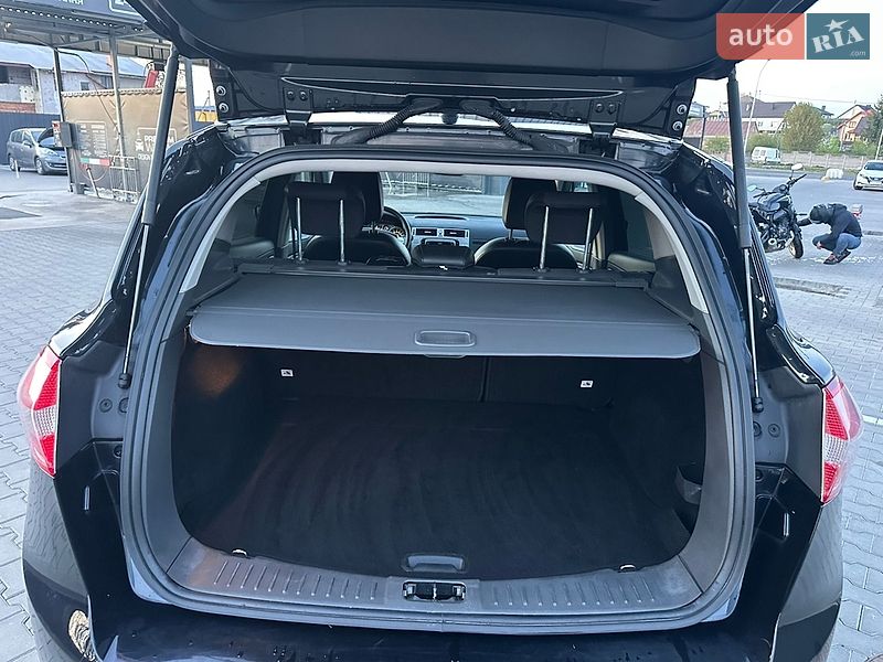 Внедорожник / Кроссовер Ford Kuga 2012 в Луцке