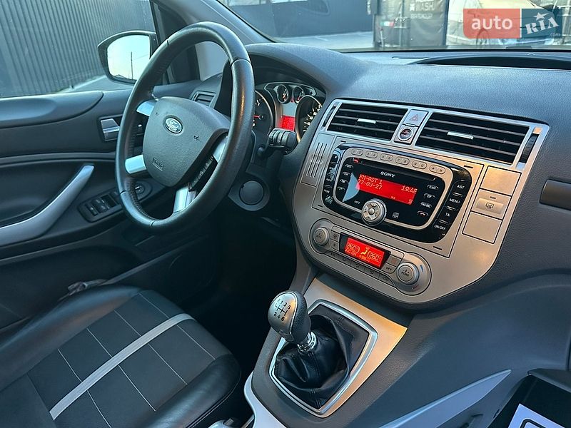 Внедорожник / Кроссовер Ford Kuga 2012 в Луцке