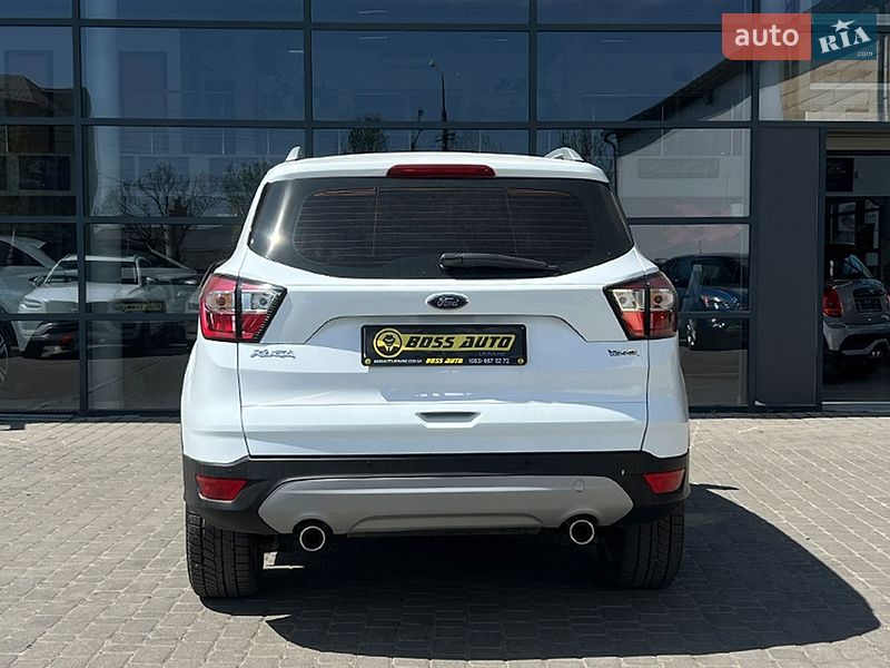 Позашляховик / Кросовер Ford Kuga 2019 в Івано-Франківську