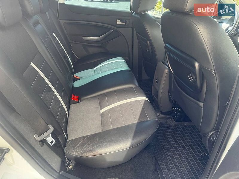 Внедорожник / Кроссовер Ford Kuga 2009 в Ивано-Франковске